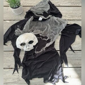 Boys NEW Grim Reaper Halloween Costume Set, Sz 6-8 years